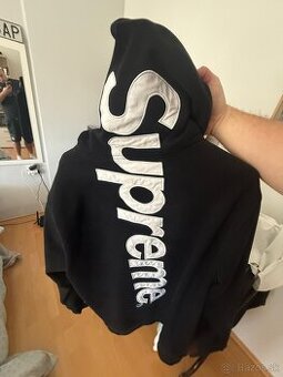 Supreme mikina