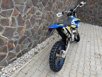 Husaberg TE 250 enduro  / KTM EXC 250 six days