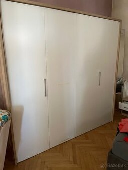 Skriňa 200x200x60
