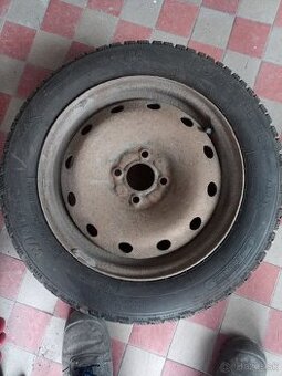 2 ks zimné pneumatiky 185/60 R 15 88T