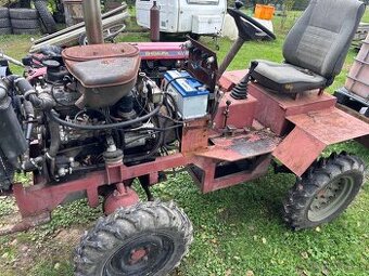 Predám robený traktor 4x4