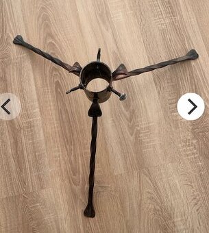 Stojan na vianočný stromček