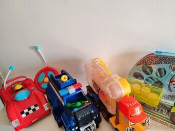 Labkova patrola, traktor, auto na dialkove