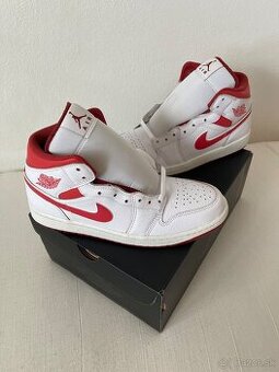 Air Jordan 1 Mid SE Dune Red - veľkosť 44