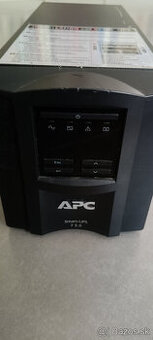 APC Smart UPS 750VA LCD 230V (500W)