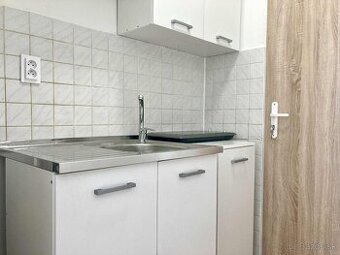 Kompletne prerobená garsónka na Dunajskom nábreží, Komárno