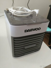 Zvlhčovač vzduchu mini klimatizácia difuzér ventilátor
