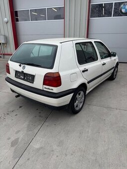 Predam VW Golf 3 1.8benzin automat