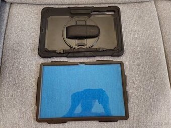 Ochranný obal na Samsung Galaxy Tab S8 Ultra.