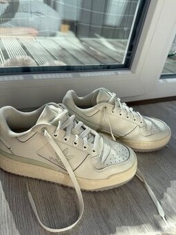 Tenisky Adidas Forum Bold