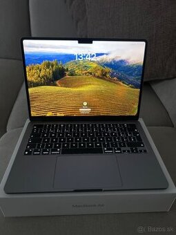 Apple Mac book air 13 palcovy M2 256GB