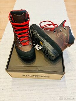 Turisticke topanky BOSP Caledon Pro Grizzly, velkost 39