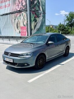 VW Jetta 1.6TDI 2012