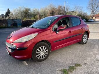 Peugeot 207 1.4 benzín