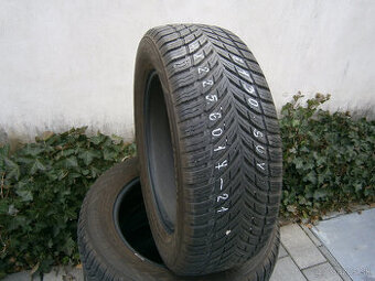 Predám 4x celoročné pneu Nokian SUV 225/60 R18 103VXL