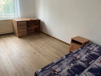 Na prenájom – 1 izba v rodinnom dome, Martin – Jahodníky