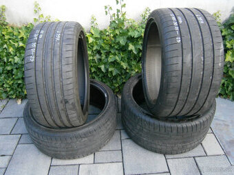Predám 4x letné pneu Goodyear 2x 265/35 R21 2x 305/30 R21
