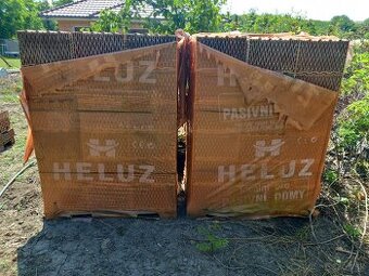 Stavebný materiál HELUZ