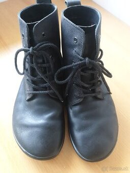 Vivobarefoot Scott 45 vynikajuci stav