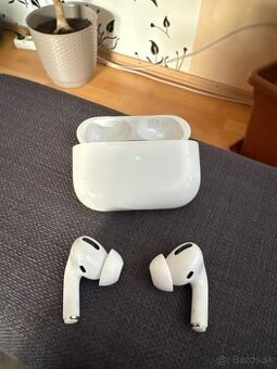 AirPods Pro 1st gen.