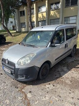 Predám Fiat Doblo 1,6 JTD-poškodený motor