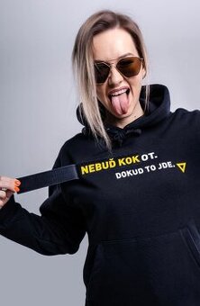 Originálna mikina- ŽIJ ŽIVOT/NEBUĎ KOKOT mikina