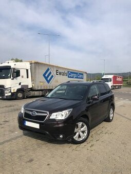 Subaru Forester 2.0D 108 kW • 4×4 • 6MT • koža • strešné okn