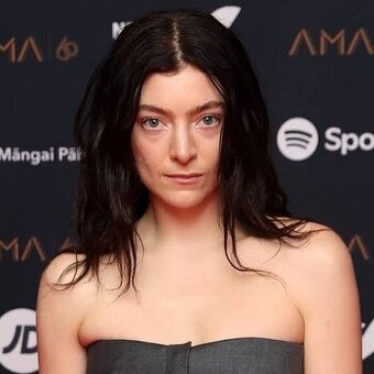 Lístky na Lorde, Poľsko