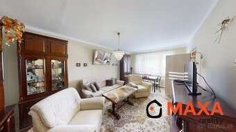 Trojizbový veľkometrážny byt, Čínsky múr, Prievidza