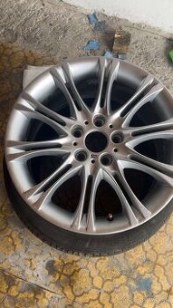 Predám 135M styling 5x120 R18