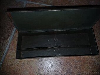 Predám krabičku na diely nemecky gulomet mg34, mg42 WWII