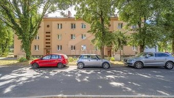 3i chyžka s parkingom v centre