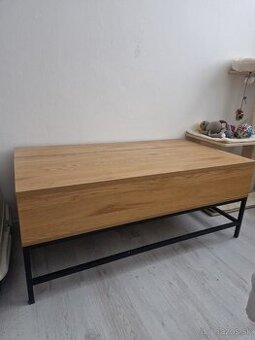 Konferenčný stolík