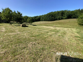 Stavebný pozemok s projektom na výstavbu chaty- Kostivrch