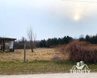 Na predaj stavebný pozemok v meste Hurbanovo - 1