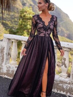 Čiernobéžové spoločenské šaty XS S M