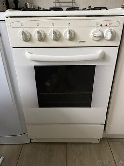 Plynový sporák s elektrickou rúrou Zanussi