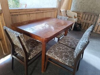 Retro stôl + 4 stolicky