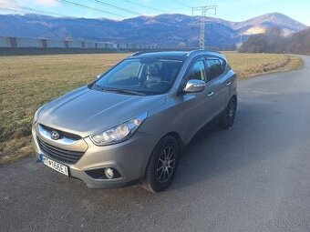 Hyundai ix35 2.0 CRDi 16V 4x4 AUTOMAT 2 majiteľ