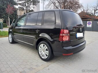 Volkswagen Touran 1.9 TDi,facelift HIGHLINE - 1