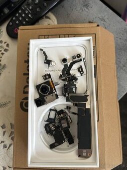 Náhradné súčiastky