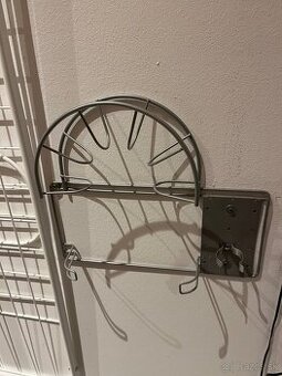 Drziak na vysavac Ikea