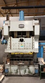 Výstředníkový lis IWK PEDA 160 (8584)