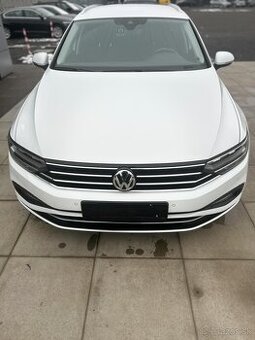 VW Passat Variant Business