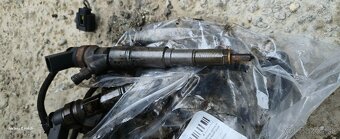 Vstreky / Vstrekovače BMW 320d e46 110kw