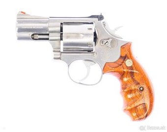 Revolvery Smith & Wesson 686 a 66, 357 Mag, 2,5'' hlaveň