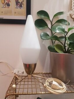 predam lampu  raketa od kuceru