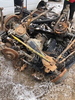 Nápravy, náboje, tlmiče Škoda,Audi,VW,Seat,Ford,Fiat,Nissan