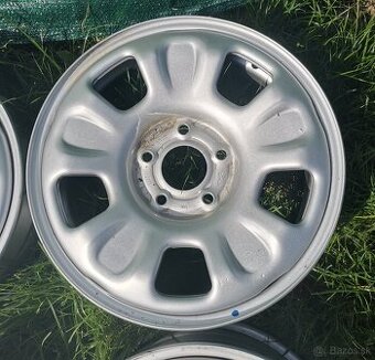 ORIGINÁL RENAULT DACIA DUSTER 35eur plechový disk ORIGINÁL R