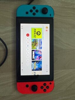 Predám Nintendo Switch s hrami